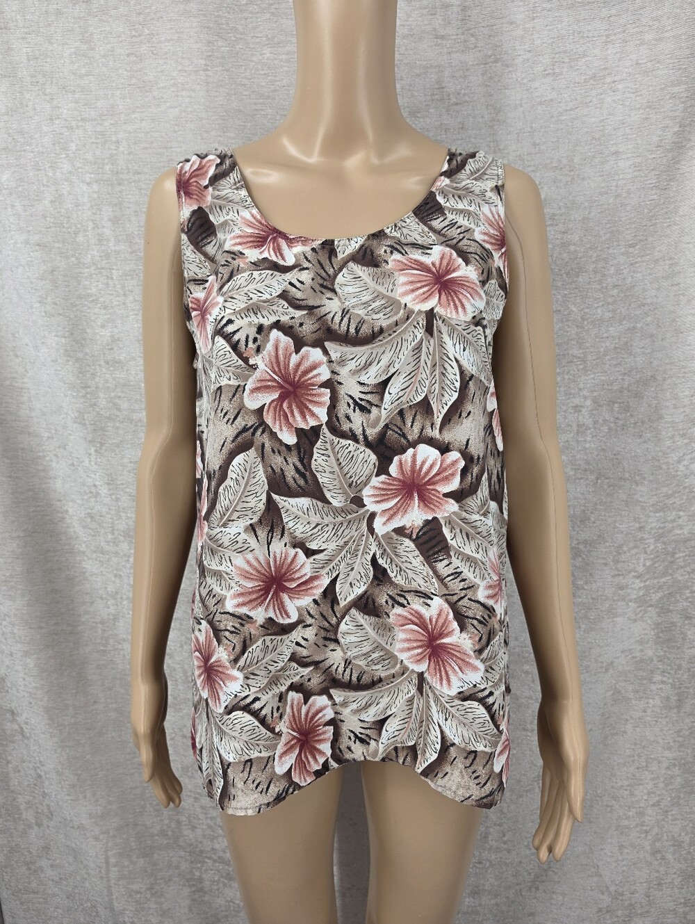 Stunt Silk Vintage Tropical Floral Tank Top Sleeveless Blouse Resortwear